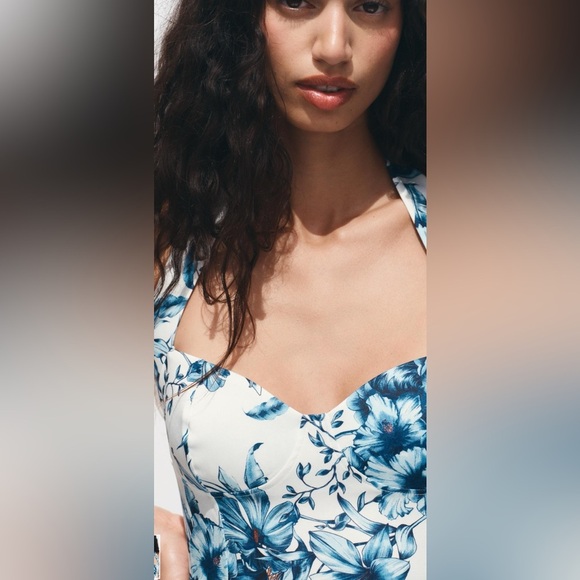 ZARA Blue Floral Halter Tie-Back Mini Dress – Size Medium - Picture 4 of 16